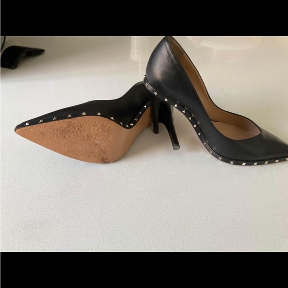 Valentino Garavani Rockstud classic pointy toe leather stiletto black iconic - Picture 3 of 3
